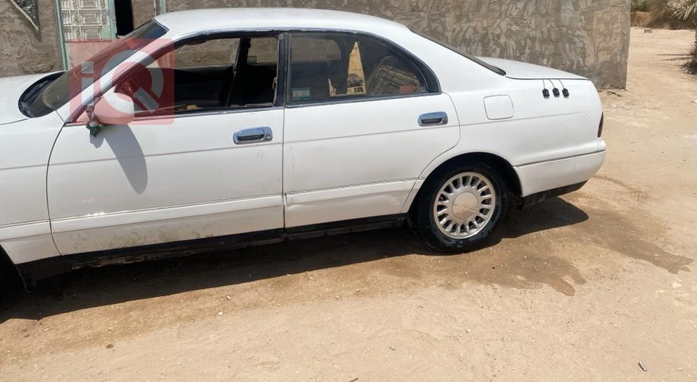 تويوتا كراون